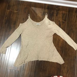 Abercrombie cold shoulder top